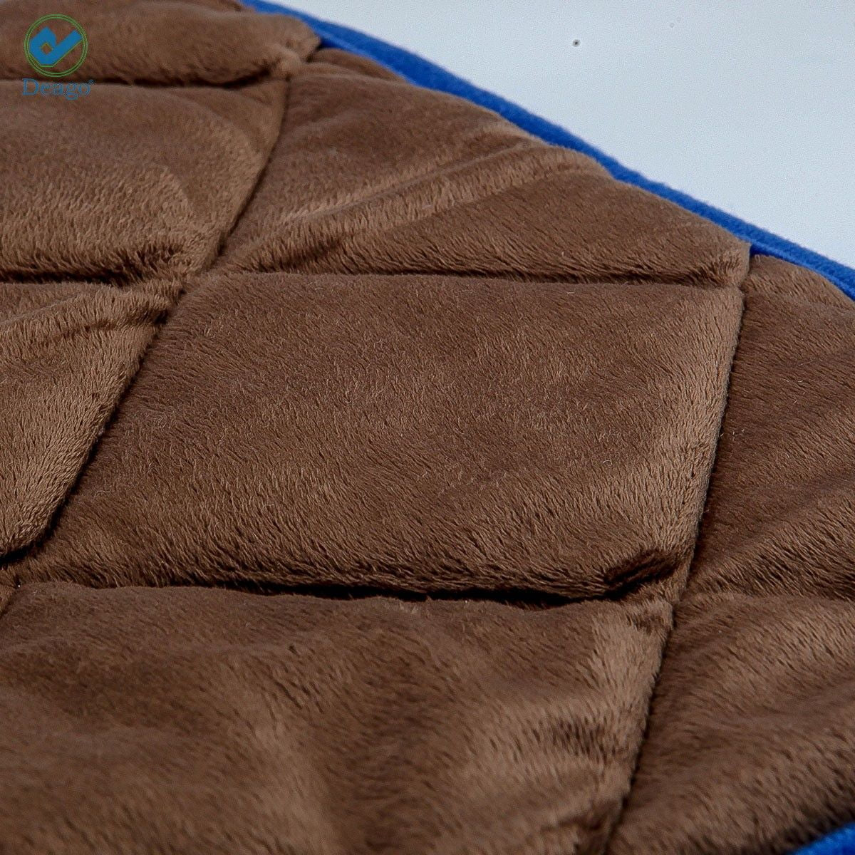 Self Heating Cat Dog Pad / Self-Warming Cat Dog Bed / Thermal Cat Mat for Outdoor and Indoor Pets (Coffee, 18.9" X 27.6")